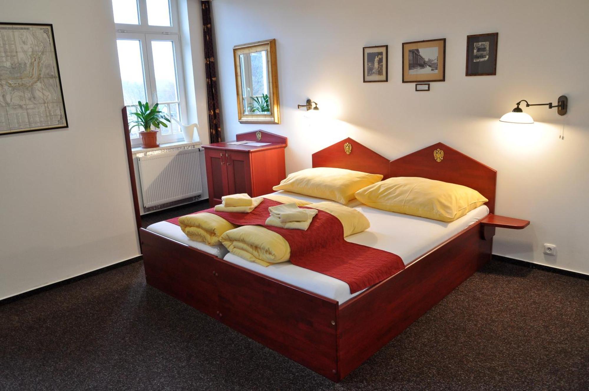 Hotel Cisar Ferdinand Loket Dış mekan fotoğraf